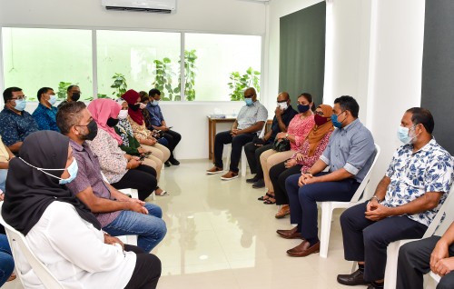Muvahzafun aai kudhinge kanboduvunthah adu essevumah Naib Raees fiyavahchah