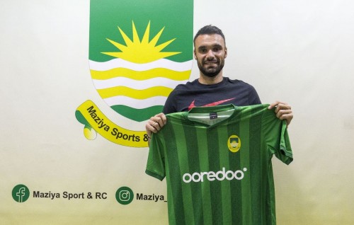 Serbia aai Montenegro ge furathama division ah kulhefaivaa Branimir Maziya ah