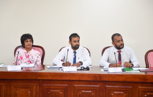 Raees aa beheygothun Kendhikulhudhoo Council in nerunu bayaan baathil kuran neyngeyne kamah ninmaifi