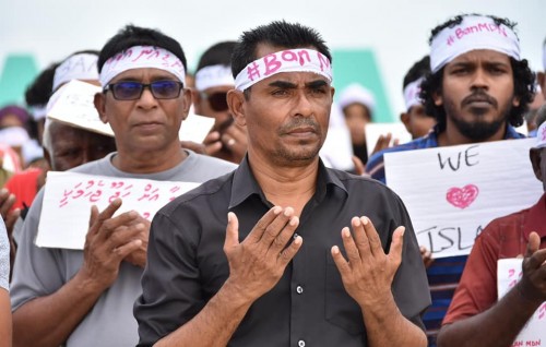Maavashu council Raees ah hamalaadhin massala eh fuluhah