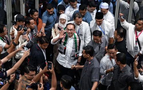 Malaysia PM Anwar calls Iran’s drone attack on Israel ‘legitimate’