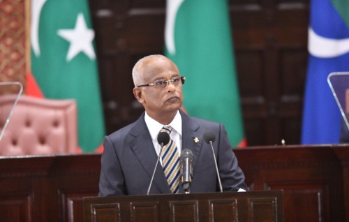 Male rayyithunnah Hulhumale inn 1000 adhi Gulhi falhun madhuvegen 2000 goathi dheyn Raees ninmavaifi
