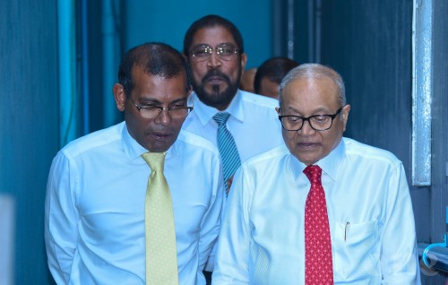 Raees Maumoon ge hayaaipulhu gai negi konme voteh emanikufaanu vanee olhuvaalaafai: Nasheed