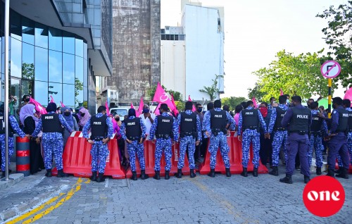 HPA ge usoolaa hilaafah evves harakaatheh hingan furusatheh nudheynan: Sarukaaru