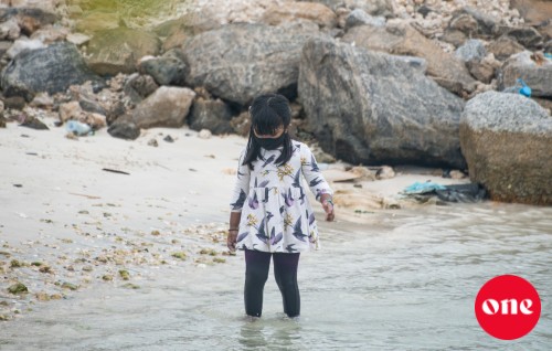 Rasfannu moodhah erey sarahahdhah kisadu jamaavefaivumun, vaguthee gothun aanmunnah bandhukuranee