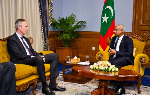 Raajje ah eheevaan World Bank in aa siyaasatheh ekulavaalaifi
