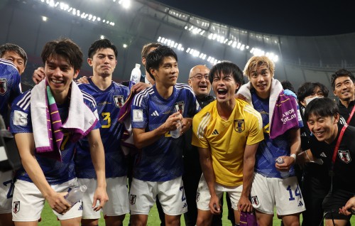 Japan inn Europe ge gadha 2 baaru ''mushu thereah'', sirrakee kobaa?