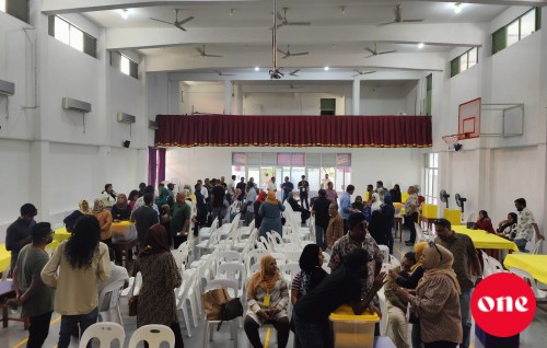 MDP Primary: Male' gai bahattaafai huri Addu ge evves fottakah adhives vote laan nufashaa!
