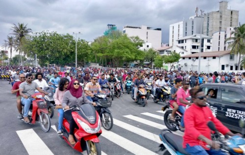 WHO congratulates Transport Ministry on mandatory helmet rule