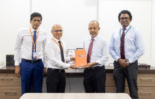 Dhiraaguge 2025 vana aharuge calendar ''minivankan mathee abadhah