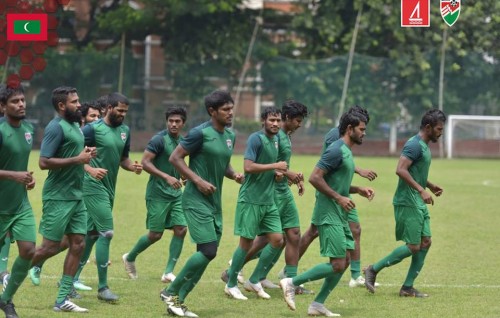 Qualification match thakah China ah dhiyumuge kurin gaumee team camp koffi