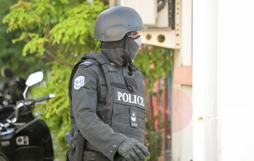 Court in dhookolli harukashi fikuruge 2 meehaku alun hayyaru koffi