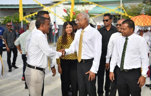 Raajje ah ann heyo badhalu furathama faahaga jehey thanakee Addu, Miadhu othee manzaru dheki hekivun: Raees