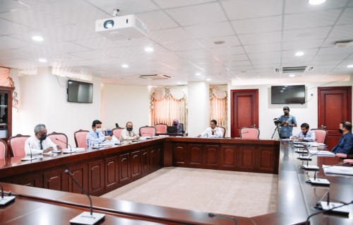 Nafurathuge bill: Ageedhaa  aa gulhuvaigen nafurathu ufehdhun kushakah hedhumuge bai unikohffi