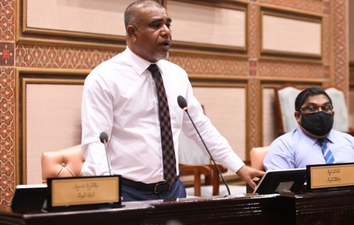 Nilandhoogai airport hadhan nimmi nimmun muraaja'aakuran govaalai kulli massalaeh
