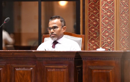 Kureege AG Riffath ACC ah haazirukoffi 