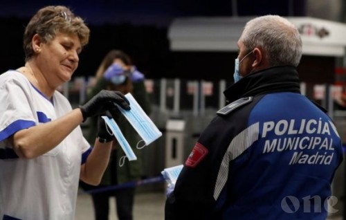 Covid-19: Spain begins to ease lockdown to revive economy