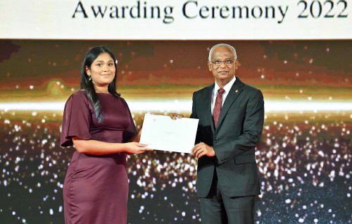 Photo: Raeesuljumhooriyyaage haassa scholarship aai High Achievers scholarship award kurun