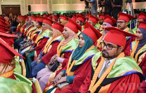 Sharuthu hamavi 1,015 dharivarun ah student loan dheefi
