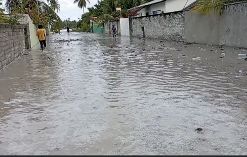 Udha erumuge sababun Madaveli haalugai jehifai, sarukaarun ehee dhenee
