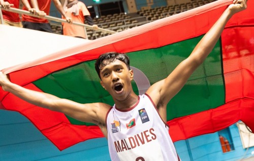 Zuvaan basket team ge furathama molhu, Bangladesh balikoffi