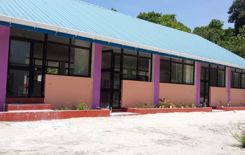 Deputy Minister vadaigathumun ves Hirimaradhoo dharivarun school ah nufonuvi
