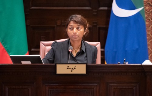 Ahmed Eesa, Ilyaas Labeeb ge gayah aiylai maaraamaaree hingi kamah vidhaalhuve jalsaa medhukandaalaifi