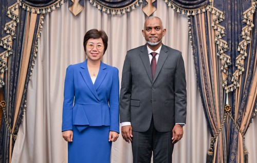 Raees ge arihah China ge safeeru vadhaaee ziyaaratheh kurahvaifi