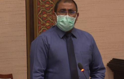 Raahjje anna touristunnah 3 mahahvvure gina dhuvahu thibeveyne gothah gaanoonu badhalukuranee