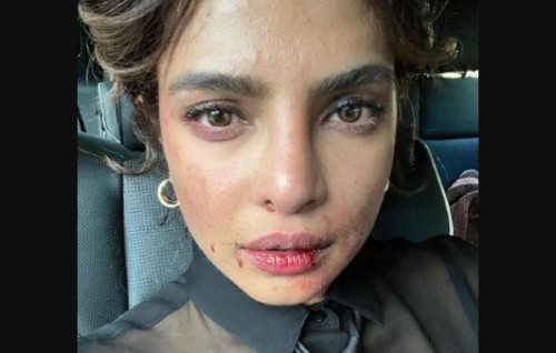 Priyanka chopra moonumathin zahamthakeh fenna foto thakeh, gina hayaku kanboduvun faalhukohffi