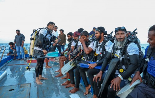 Masdhoani thakugai rescue divers in thamreenu kurumuge program fashaifi