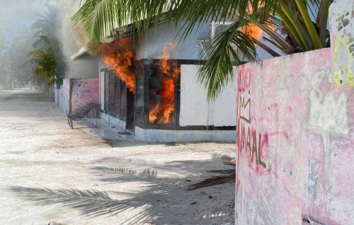 Kolamaafushi gai print kuraa thanehgai roave, a'ndhai hulivehjje