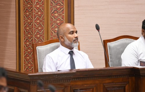School thakah Teacher in libumugai dhathikameh neiy: Minister