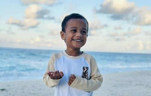 Iyzan fenunee flat eh therey thalhulevifai huhttaa, thalhulevunee ethereygai hurikan neyngi!