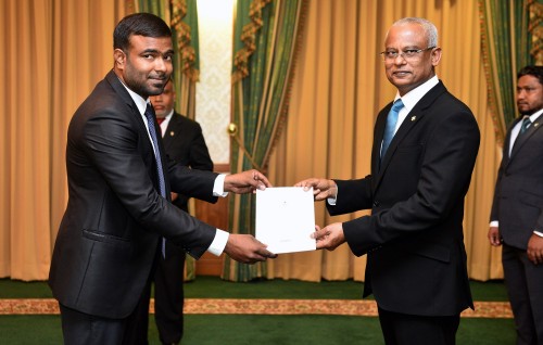 Maaniu appointed to JSC