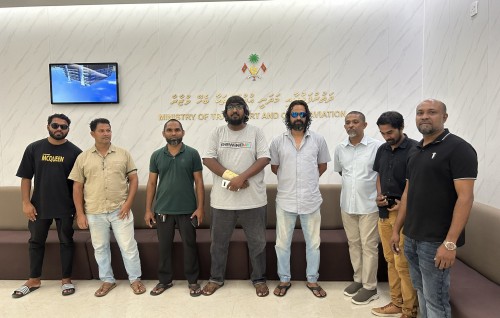 Sarukaaruge taxi line inn gellun nulibeyne kamuge yageenkann dhinumun driver innge muzaaharaa huttaalaifi