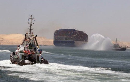 Suez Canal gai hingi accident ehgai tug boat eh adiyah hingajje