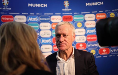 EURO thattaa hama ah nudhevunu namaves Deschamps vaki nukuraane