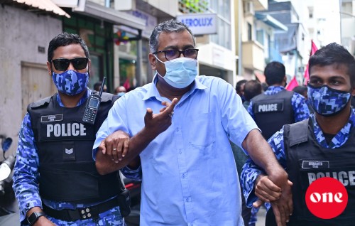 Idhikolhu muzaaharaa in hayyaru kuri enmen dhookollaifi