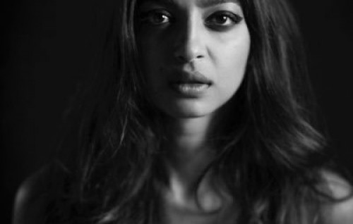 Radhika Apte dhen fenigen dhaanee Spy eh gothuga