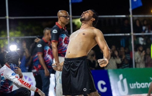 VK, United East Coast, Hulhumale ge ithurun Kaasinjee aai O1O adhi Masodi Titans quarter ah