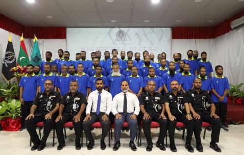 Ithuru 44 gaidheeakah drug faruvaa dheyn fashaifi