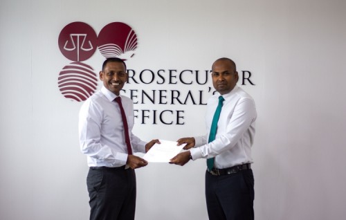 High court ge fandiyaarukamun isthiufaa dhevvi Ali Sameeru DPG ge magaamah