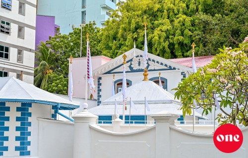 Faadukiyun thakaa eku Medhu Ziyaarathugai negi dhidha thah baalan sarukaarun ninmaifi