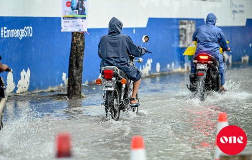 Male gai fen hindhaa nizaamei gaaimu kuran hiyaalu hoadhanee