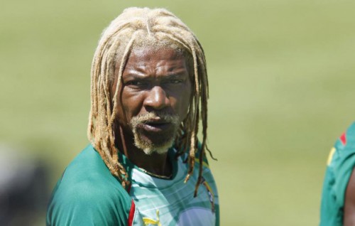 Cameroon raees ge amurakah gaumee team ge coach akah Song!