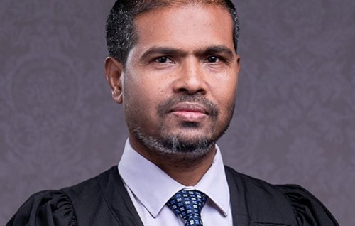 Fandiyaaru Abdulla Hameedh vaki kuran MDP in 3 line wipe eh nerefi