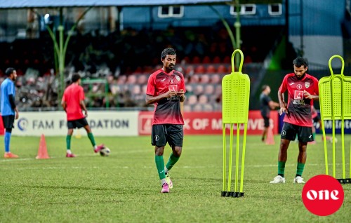 Feshun rangalhu kurun muhimmu, ekamah hurihaa kulhuntherin masakkaiyy kuraane!