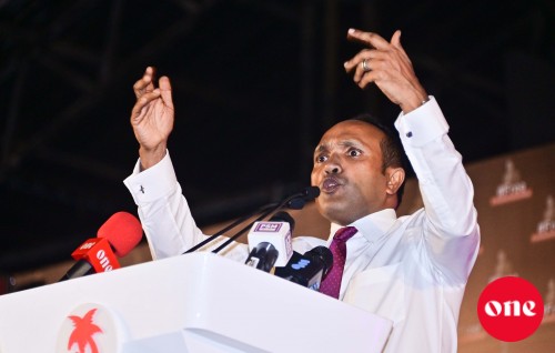 Sarukaarun havaaluvi hurihaa kameh bossun laifi: Jameel
