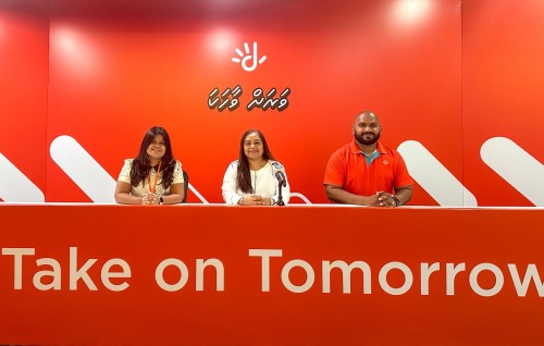 Dhiraagu prepaid customarunnah unlimited group calling kurevey mulhin aa add-on eh